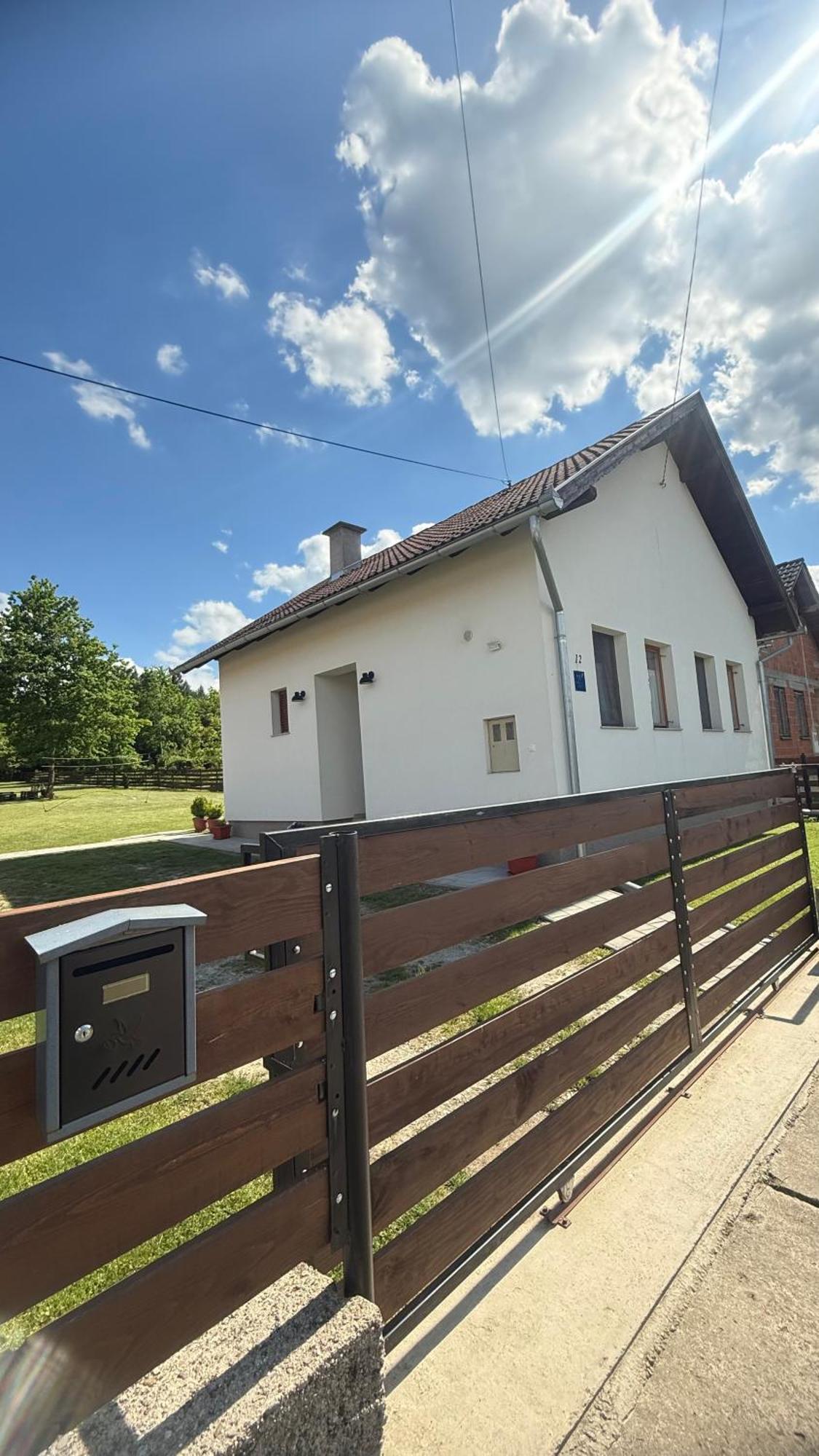 Little House On Papuk Slatinski Drenovac
